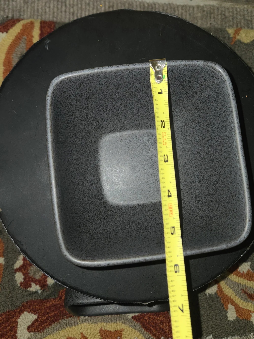 N/A black square